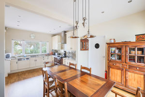 Photo 32- click for photo gallery